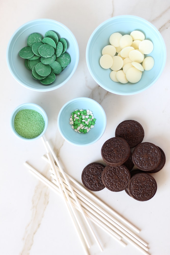 St. Patrick's Day Green Oreo Pops