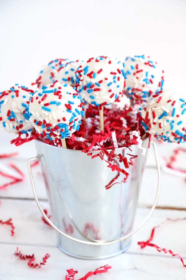 Easy 4th of July cake pops