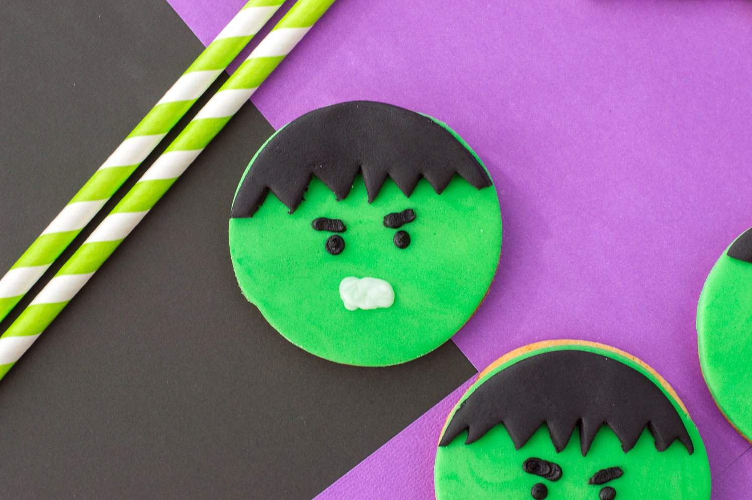 Cute hulk cookies. These DIY decorated sugar cookies are prefect for a super hero or avenger themed birthday party.