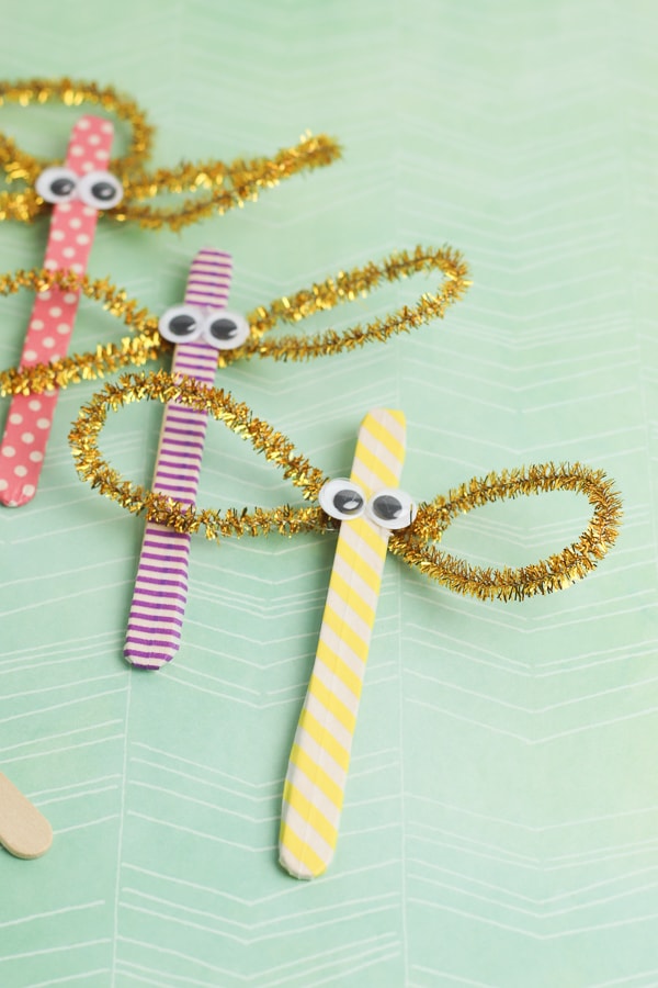 Dragonfly Popsicle stick craft
