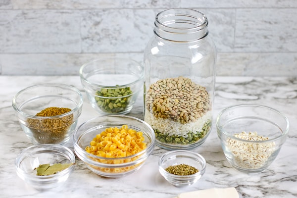 Mason Jar Soup Mix - TheRoomMom