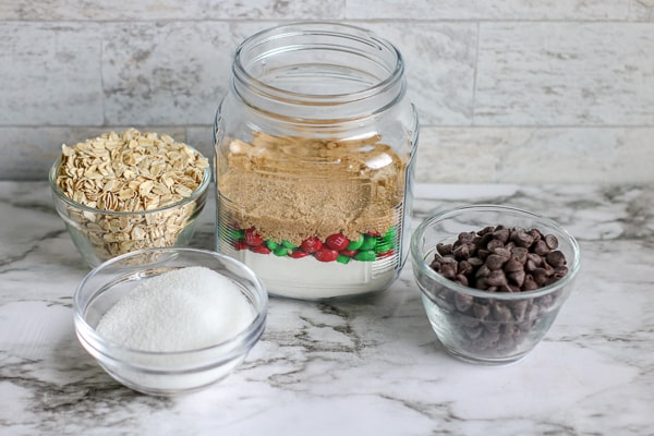 how to make M&M cookie mix in a jar