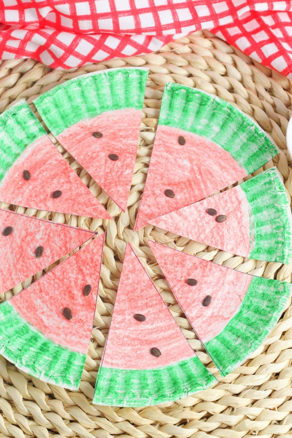 Paper plate watermelon craft